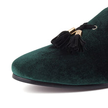 Harpelunde Men Shoes Green Slip-On Velvet Loafers